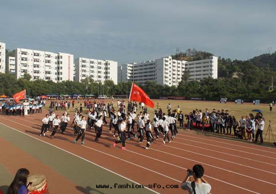 智能(néng)監控系(xì)统 智能(néng)監控系(xì)统